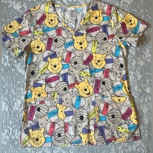 Disney scrub top-Winnie the Pooh (XS)